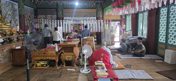 김억추 장군과  승병 합동 천도재