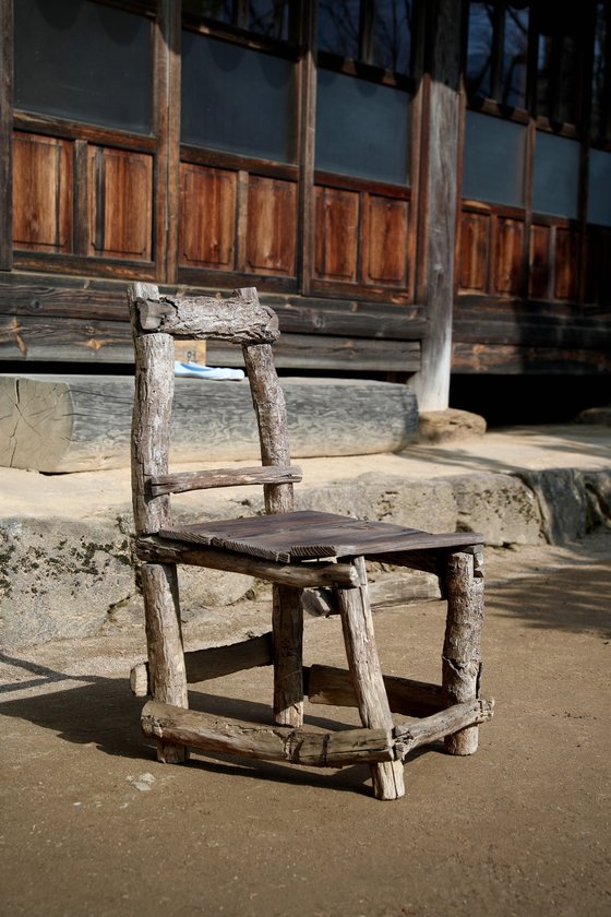 법정스님 ‘빠삐용 의자’ [사진=순천시]